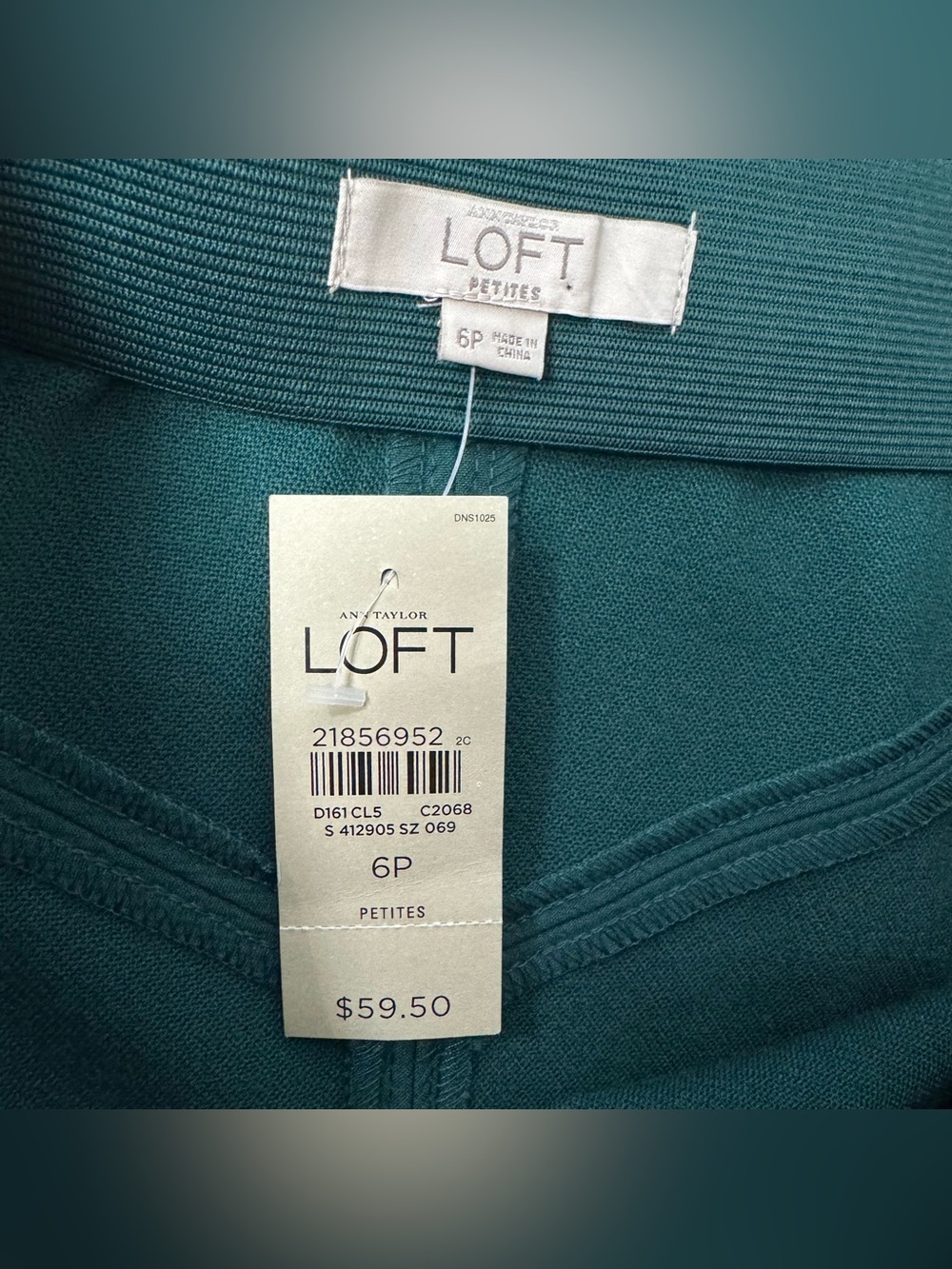LOFT Ann Taylor Petite NWT Emerald Green Fit & Flare A-Line Mini Skirt Size 6P - Picture 2 of 8